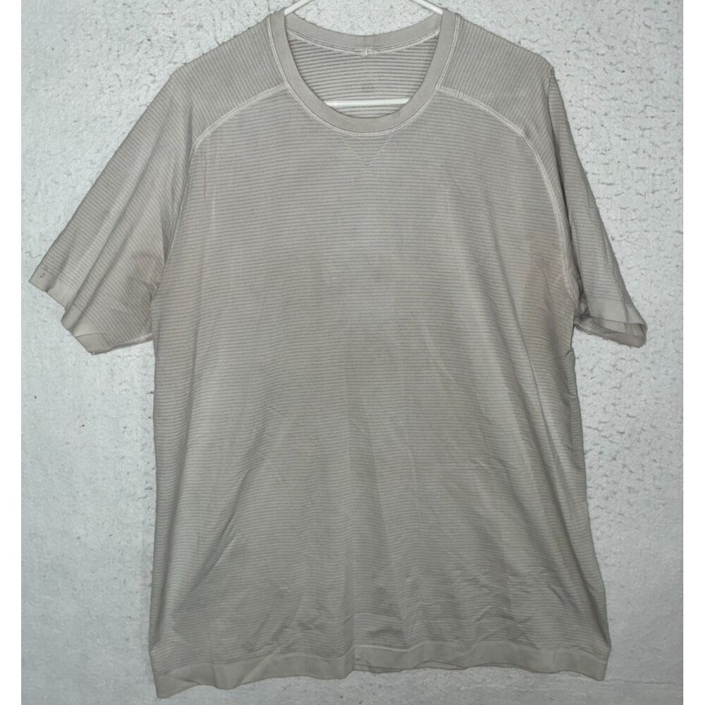 Lululemon Shirt Mens XL Gray Short Sleeve Striped Athletic T-shirt Top Crew Neck